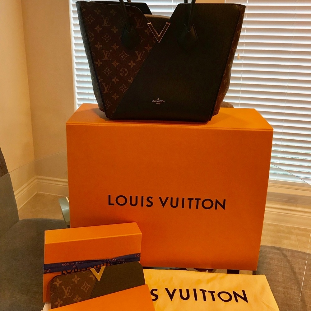 Louis Vuitton Tote and wallet